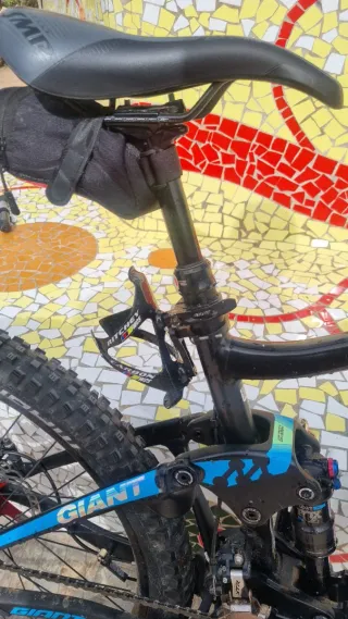 Bicicleta Eléctrica Giant