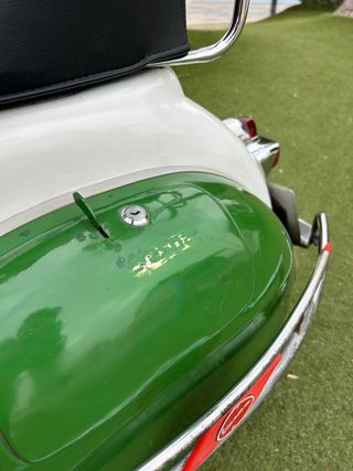 Vespa 125L Italia