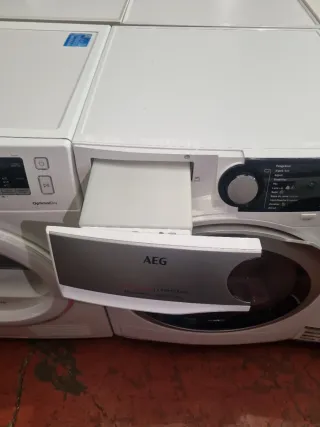 Secadora AEG 8kg