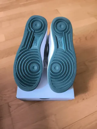 Nike Air Force 1, N°38,5