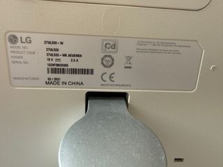 Pantalla LG 27” 4K UHD