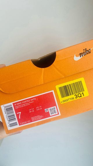 Zapatillas Nike Cortez Mujer Beige/Azul