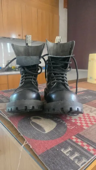 Botas STEEL 10 ojales estilo militar