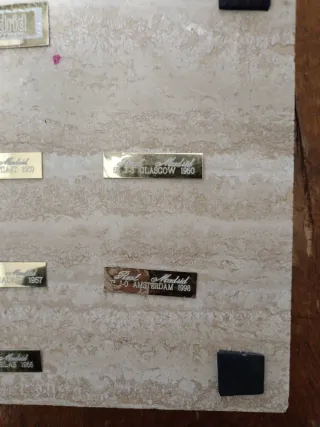 Real Madrid.Placa conmemorativa.