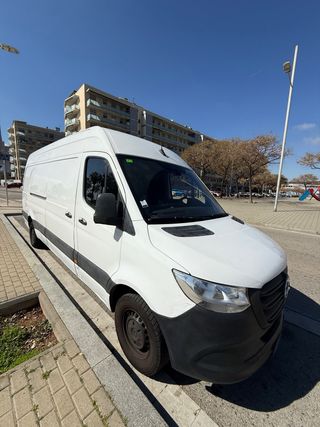 Mercedes-Benz Sprinter 2021