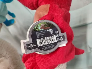 Peluche Dinosaurio Jurassic World Azul y Rojo