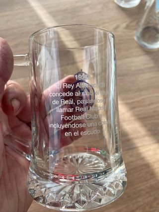3 Jarras y 3 Vasos de Vidrio Grabados