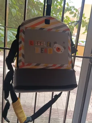 Trona portátil para bebé con diseño de oso