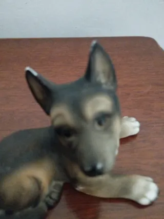 Figure di Cani in Ceramica