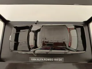 Alfa Romeo 164 Escala 1/18 Triple 9