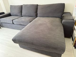 Sofá Kivik 3 plazas chaise longue gris