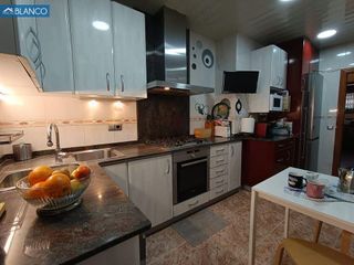 Piso en venta en Collblanc en Hospitalet de Llobregat, L´