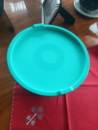 Bol Woll 25cm con tapa y base silicona