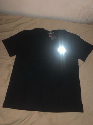 Camiseta Under Armour Negra