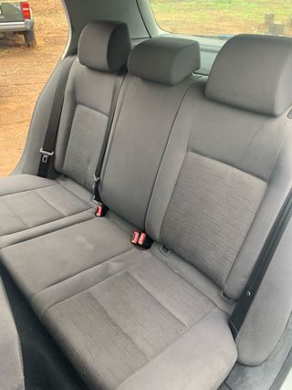 Volkswagen Golf 2004