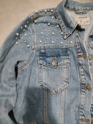 Chaqueta vaquera perlas Talla S
