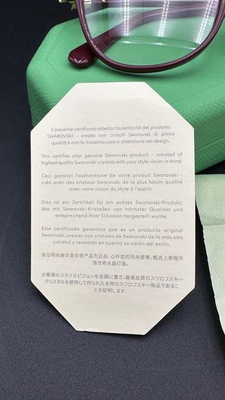 Occhiali Swarovski donna montatura viola