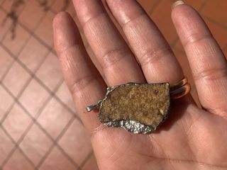 Ciondolo in ametista grezza