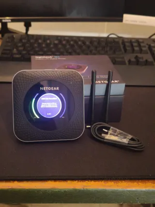 NETGEAR Nighthawk M1 Router LTE