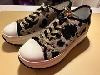 Zapatillas Lola Casademunt Beige/Negro - talla 41
