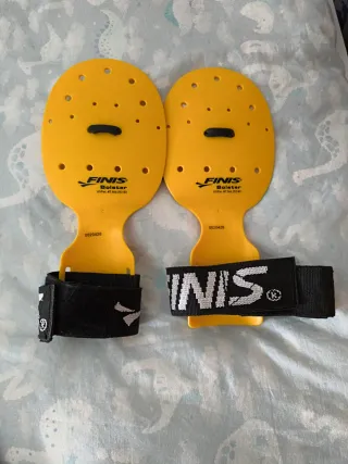 Palas de natación Finis Bolster