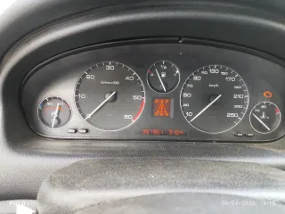 Peugeot 607 2002 Automático impecable