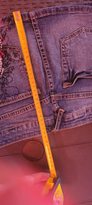 Falda vaquera Baby Phat con estampado