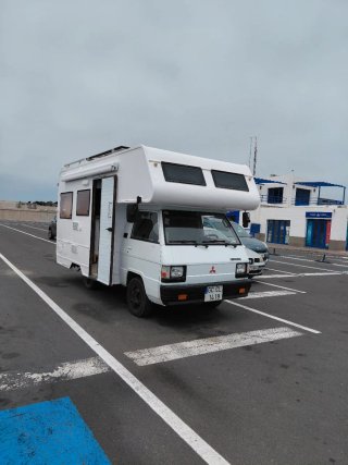 Mitsubishi L 300 1984