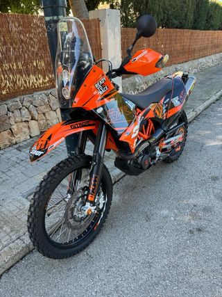 KTM 690 Enduro Rally