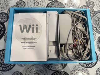 Pack Nintendo Wii Completo + Guitarra + Wii Fit