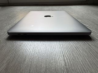 MacBook Pro 13” M1 2020 Plata