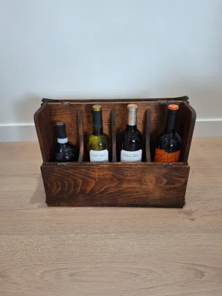 Botellero de madera para 4 botellas