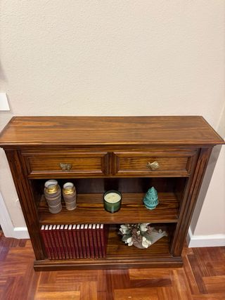 Mueble de pasillo de madera vintage
