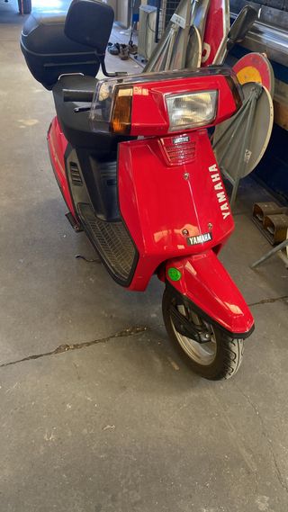 Yamaha Active 80 Scooter Roja