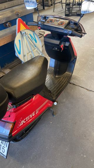 Yamaha Active 80 Scooter Roja