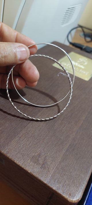 Due Bracciale argentate