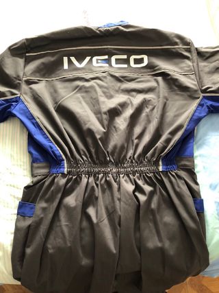 Mono o buzo iveco