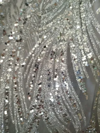 Vestido de gala largo plateado lentejuelas