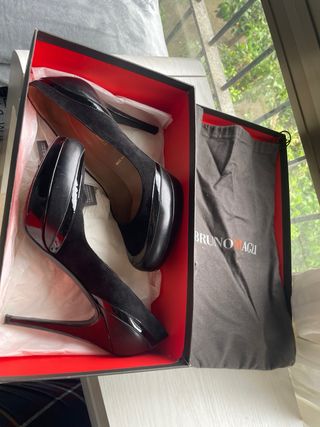 Zapatos de tacón italiano marca Talla 38