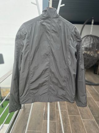 Chaqueta entretiempo Calvin Klein gris