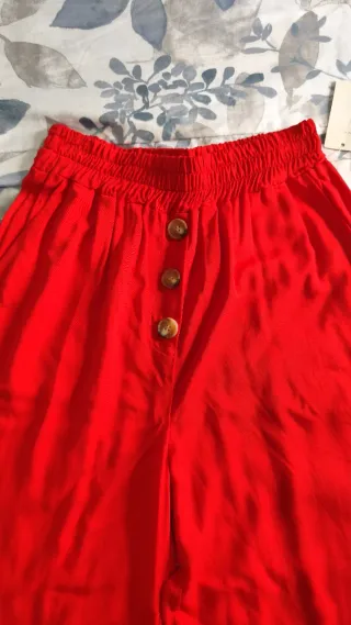 Pantalón ancho rojo