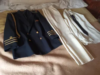 Traje comunión Buster azul talla M