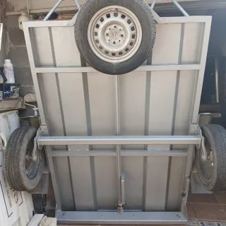 Remolque 2 motos/1 quad HERNÁNDEZ HRM3P