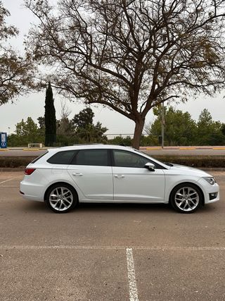 SEAT Leon 2.0 TDI FR ST Distribución hecha