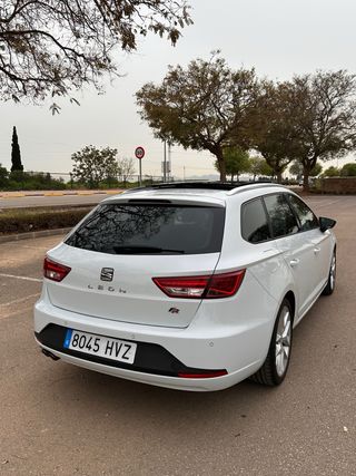 SEAT Leon 2.0 TDI FR ST Distribución hecha