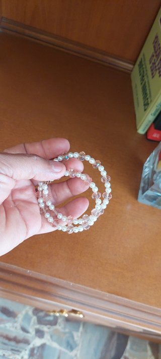 Elegante Braccialetto di perle bianche e cristallo
