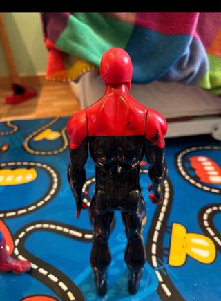Muñecos Spiderman/batman