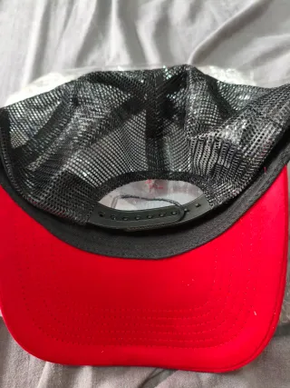 Gorra Deportiva Roja Caballero
