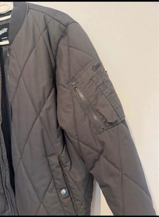 Chaqueta Bomber Pull and Bear Gris