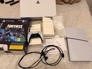 Consola PS5 Slim Digital Blanca